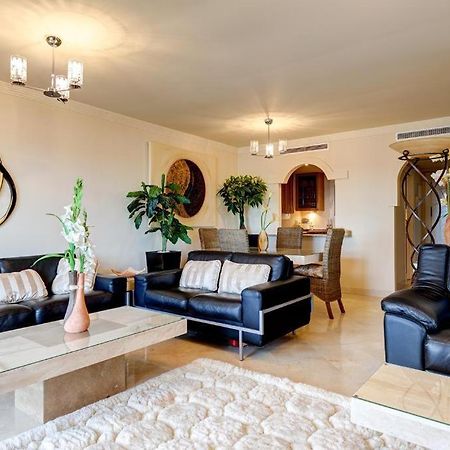 Frontline Beach Apartment - Sinfonia Del Mar Estepona Exteriér fotografie